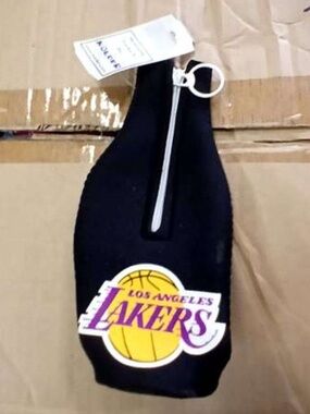 Los Angeles Lakers Black Zip Bottle Cooler